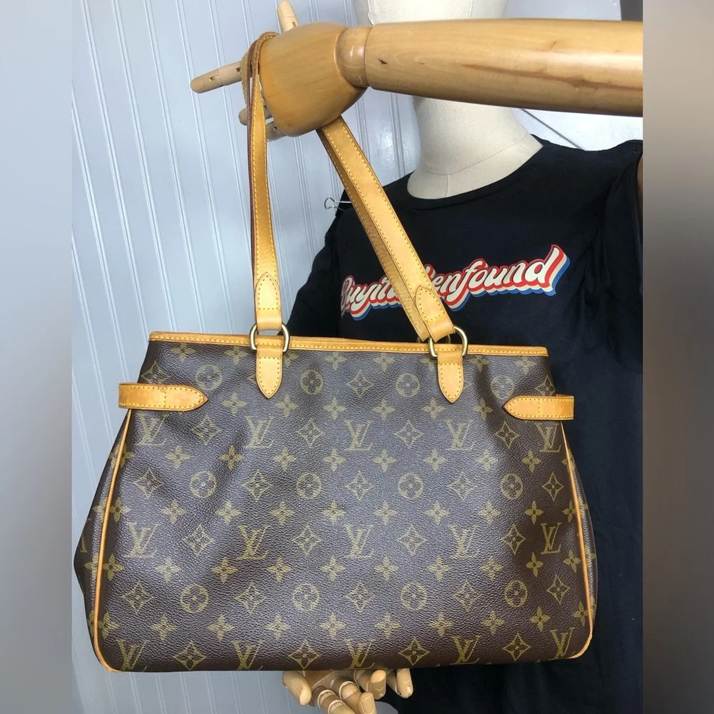 LOUIS VUITTON Batignolles LV Monogram E/W Tote BUYNOW COMES WITH: COA DUST BAG